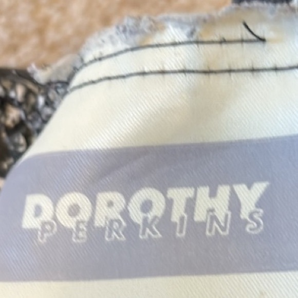 Dorothy Perkins Black Ankle Pants - Picture 8 of 8